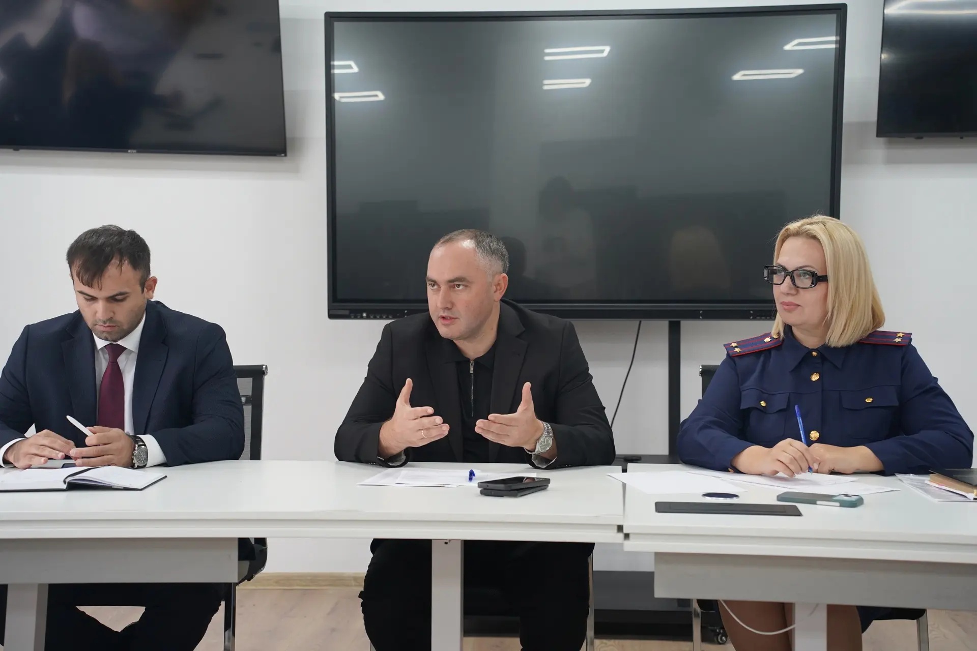 Сегодня вместе со старшим помощником руководителя СУ СК России по КБР Ириной Ульяновой ...
