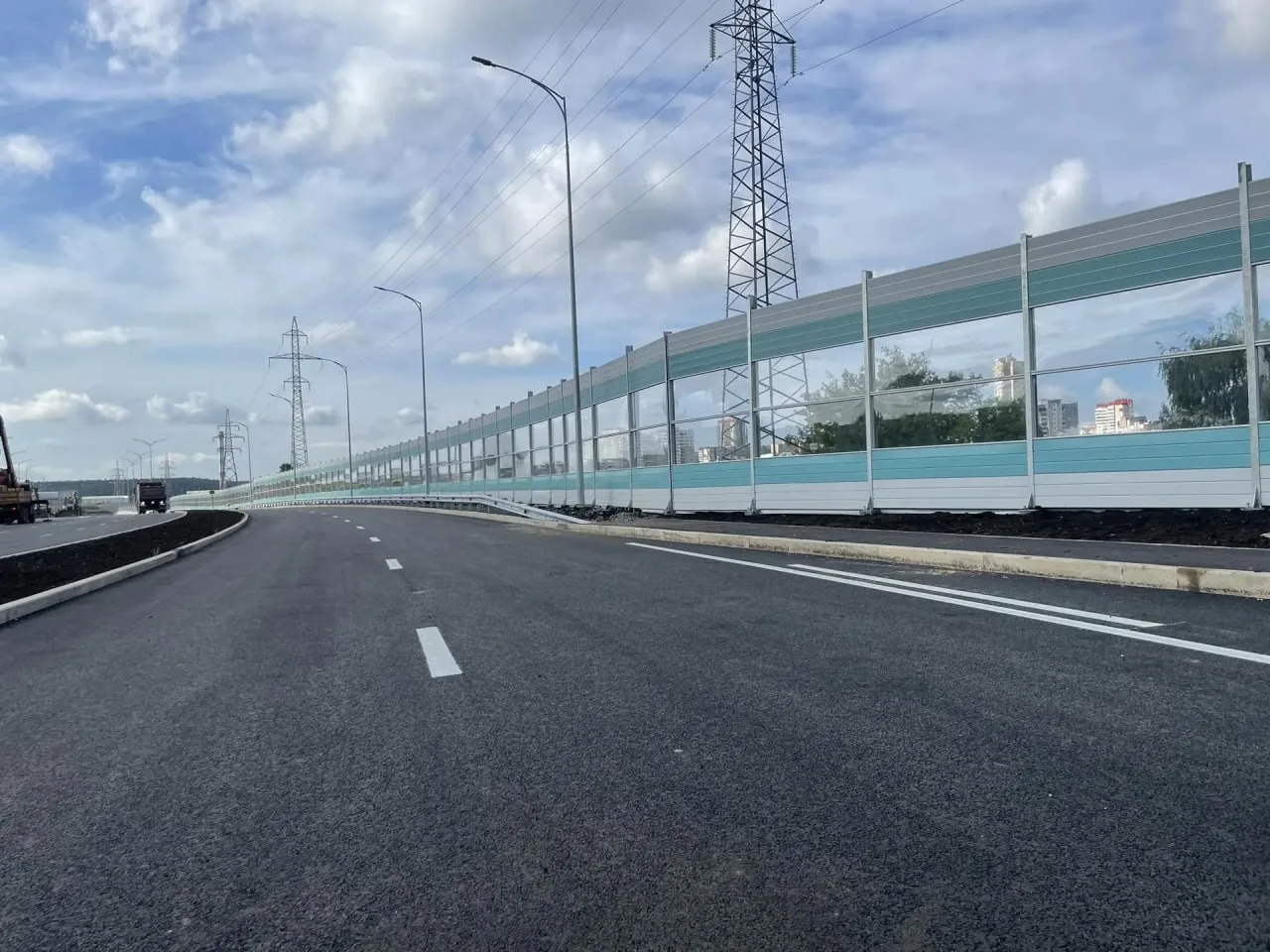 Итак, нам показали схему поворота на новом перекрестке возле ЖК «Погода».