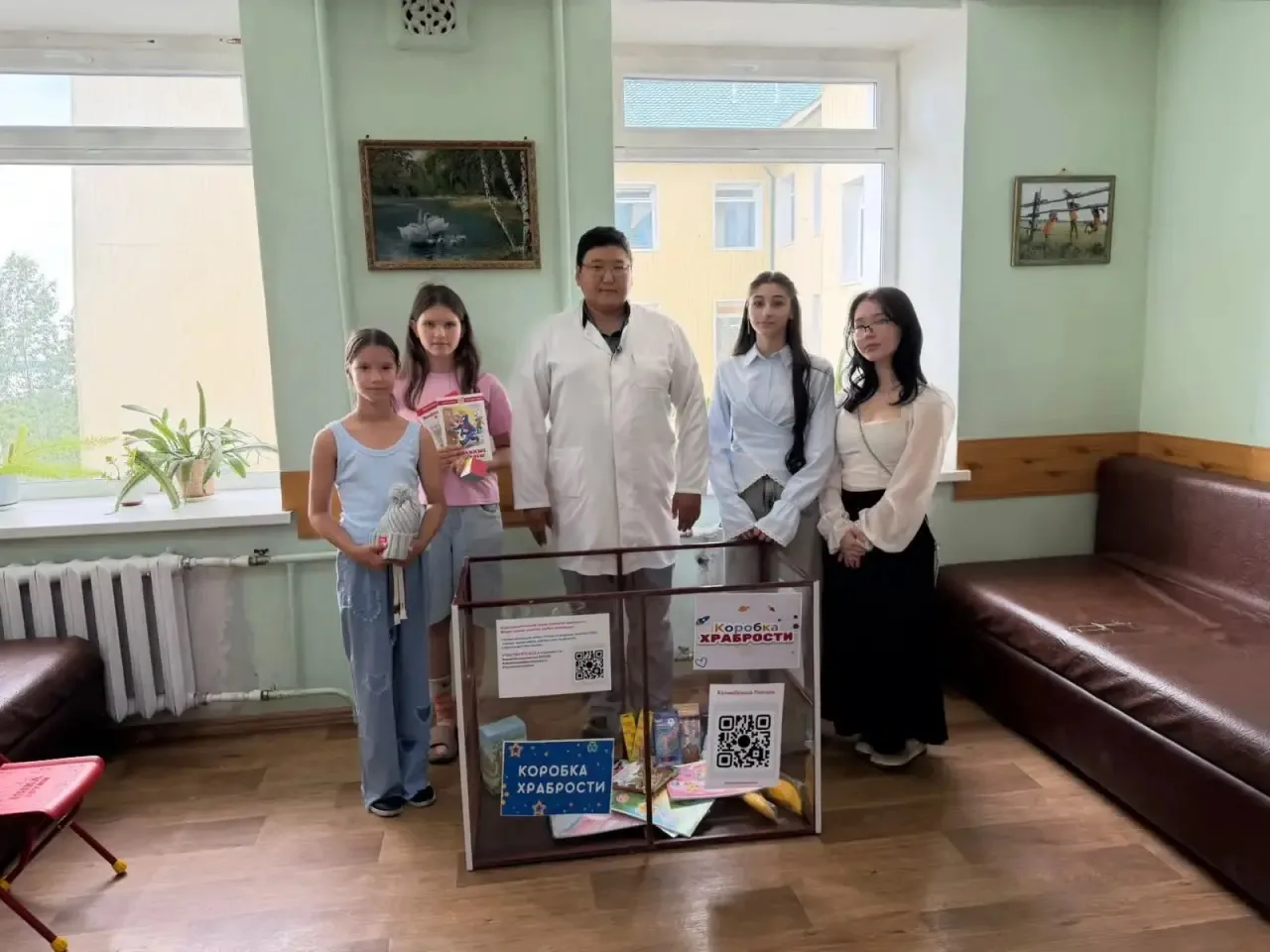 Активисты Хандыгской школы: если доброе дело, то с радостью