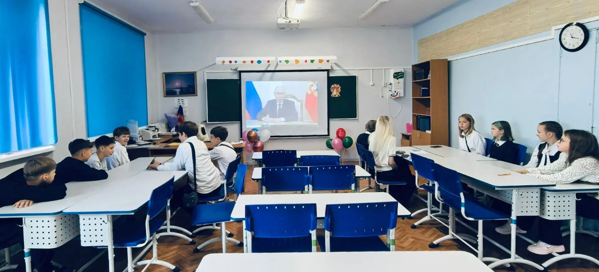 1 сентября учебная неделя традиционно началась с торжественной праздничной линейки.