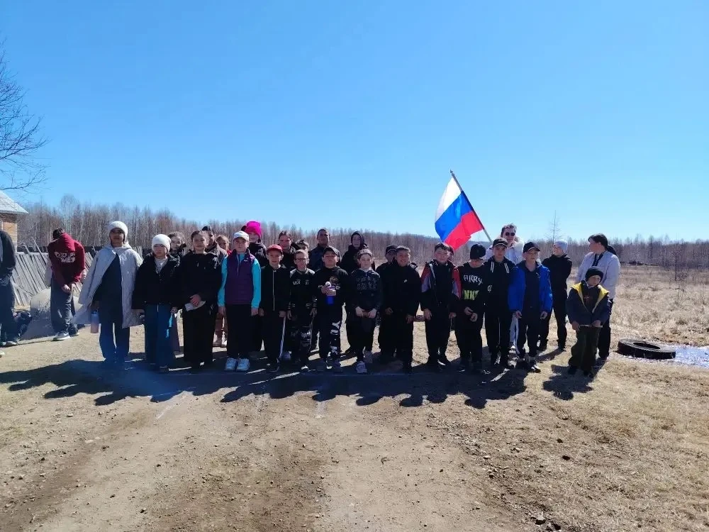🏁 «Забег Победы»: память, спорт и единство в стенах нашей школы! 🏁