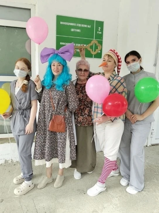 В честь Дня защиты детей специалисты отделения помощи семье и детям ГБУ «ЦСО» №2 провел...