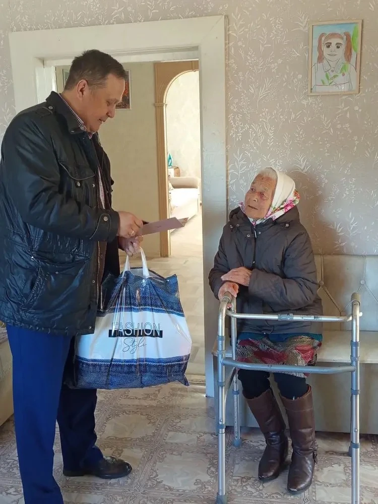 На предпраздничной неделе, представители Администрации муниципального образования    “С...