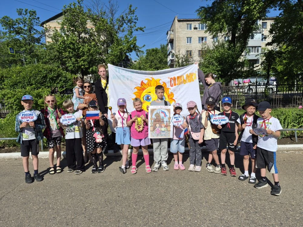 «Сегодня в нашем лагере «Солнышко» царила невероятная творческая атмосфера! Ребята с огромным удовол