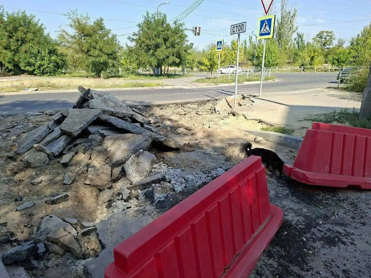 😡Обещанного три месяца ждут? В 9-м микрорайоне снова проблемы с дорогой
