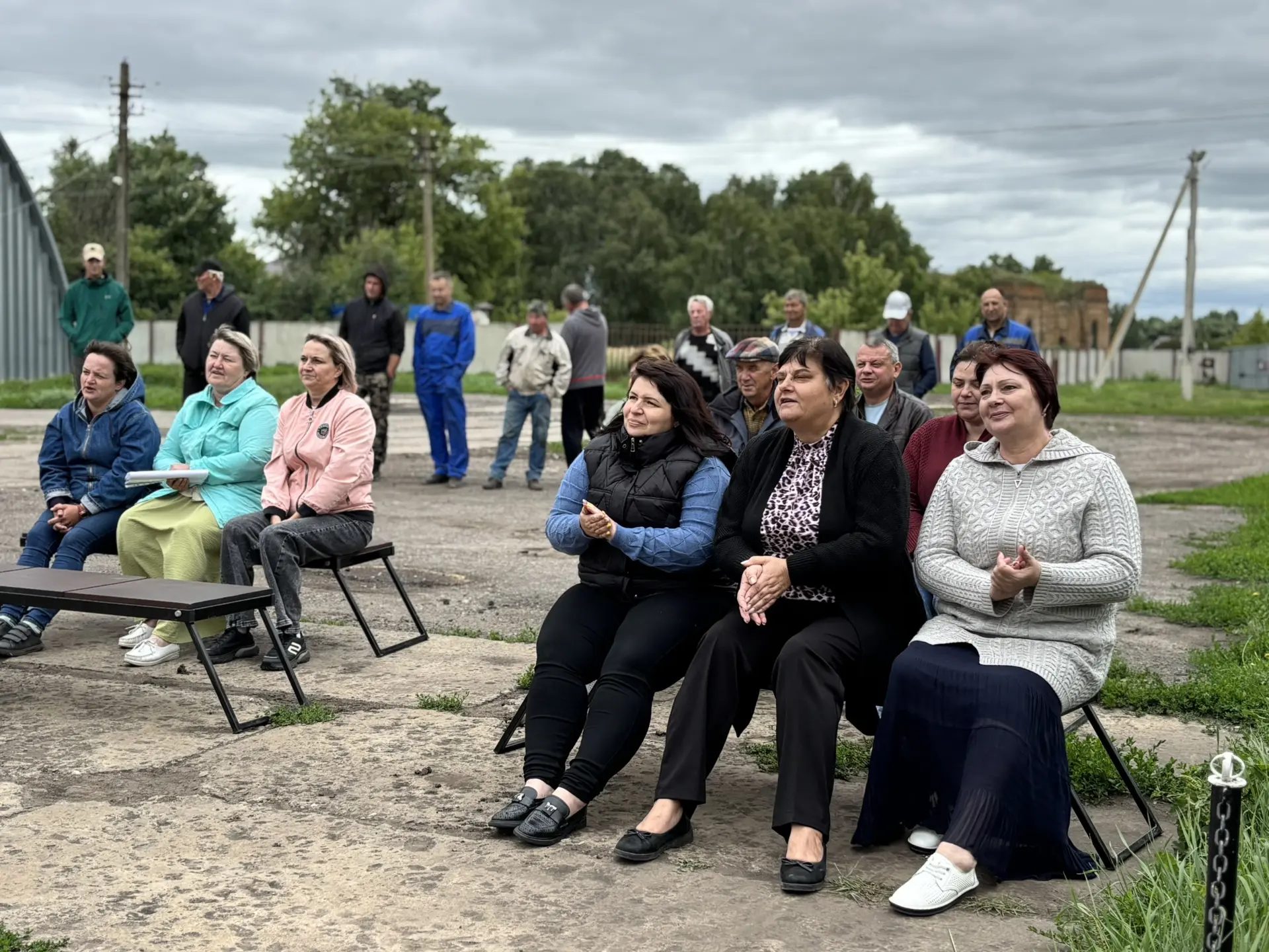 В ООО «Агроюрьево» прошёл выездной концерт с тёплым и очень точным названием — «Хвала рукам, что пах