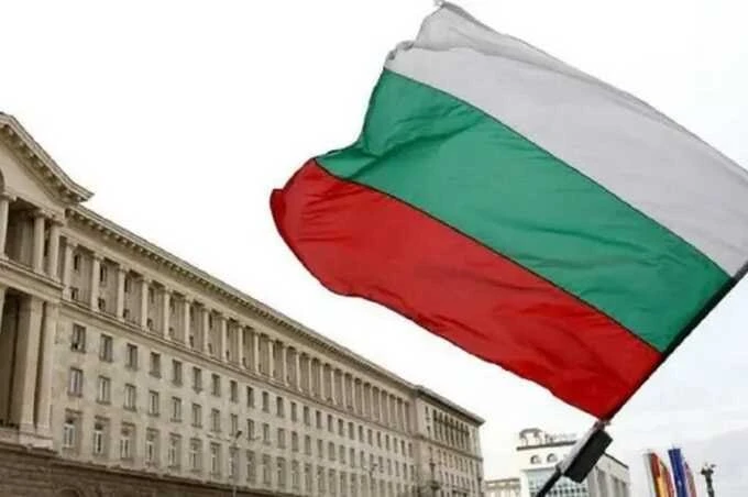 🇧🇬🇪🇺🇷🇺
Болгария наложила вето на 21-й пакет санкций ЕС против России

Премьер-министр Болгарии