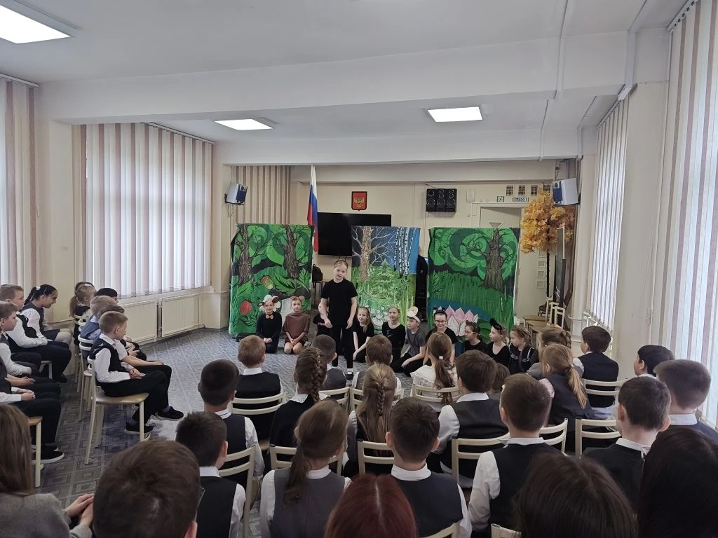 📅Сегодня, 13 мая, в нашей школе состоялось посвящение в «Орлята России».  🦅 В мероприятии приняли уч