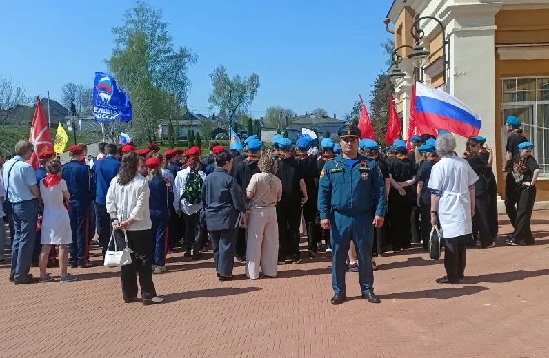 «Так возвращались на Родину победители»: спасатели почтили память героев на Московском вокзале  6 ма