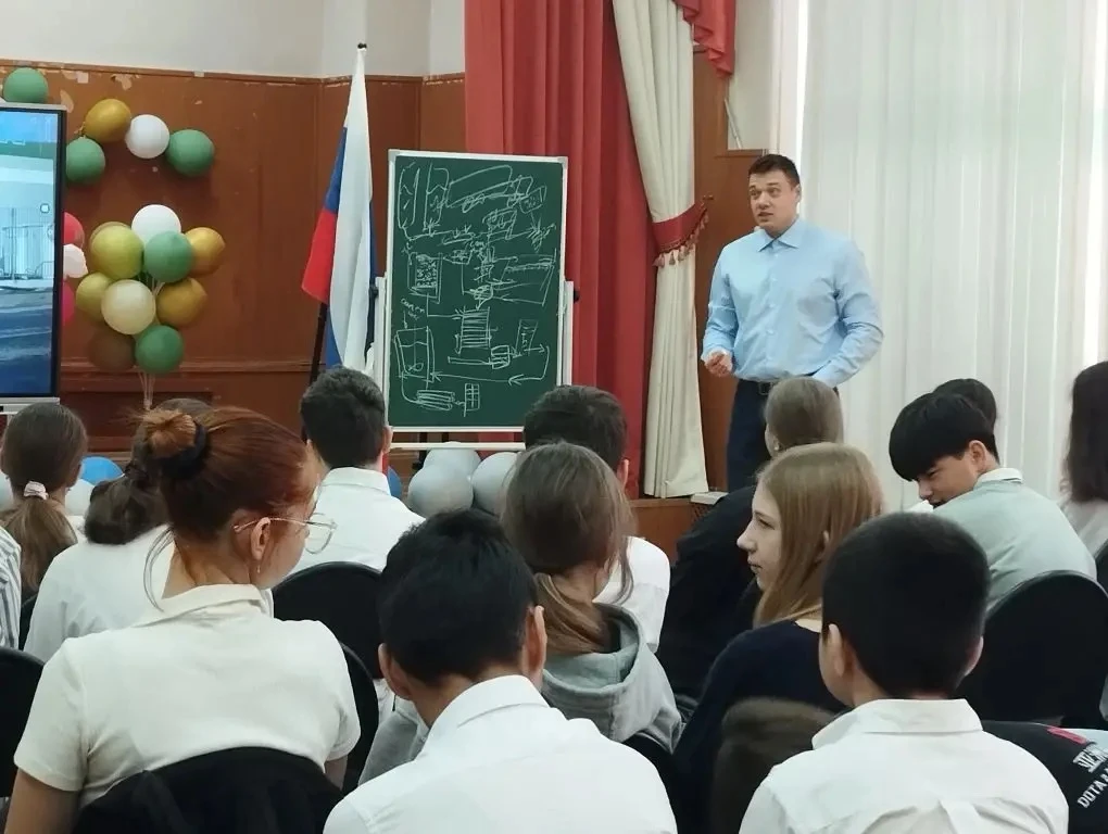 16 марта в нашей школе прошло внеурочное занятие в рамках проекта «Разговоры о важном». Тема встречи
