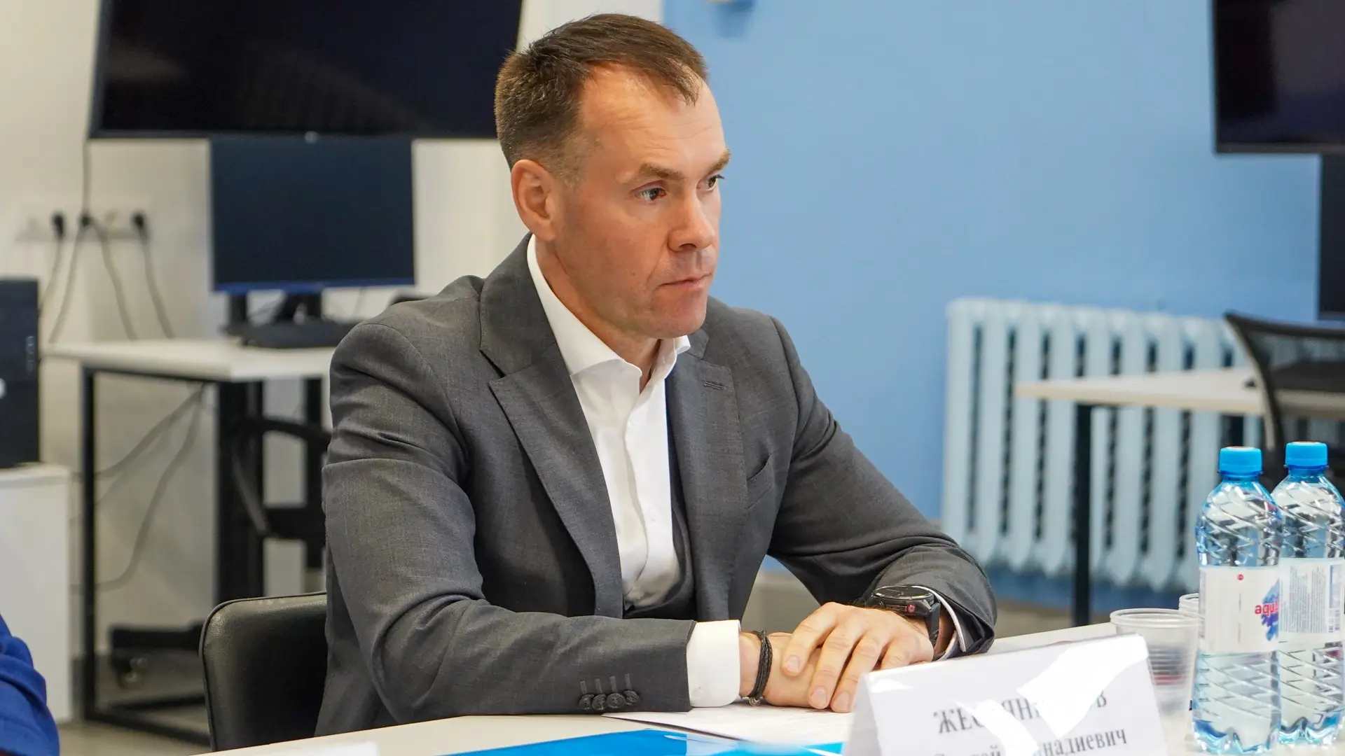 Сегодня ровно год с назначения на пост Главы города Вологды Сергея Геннадиевича Жестянникова👏

Серг