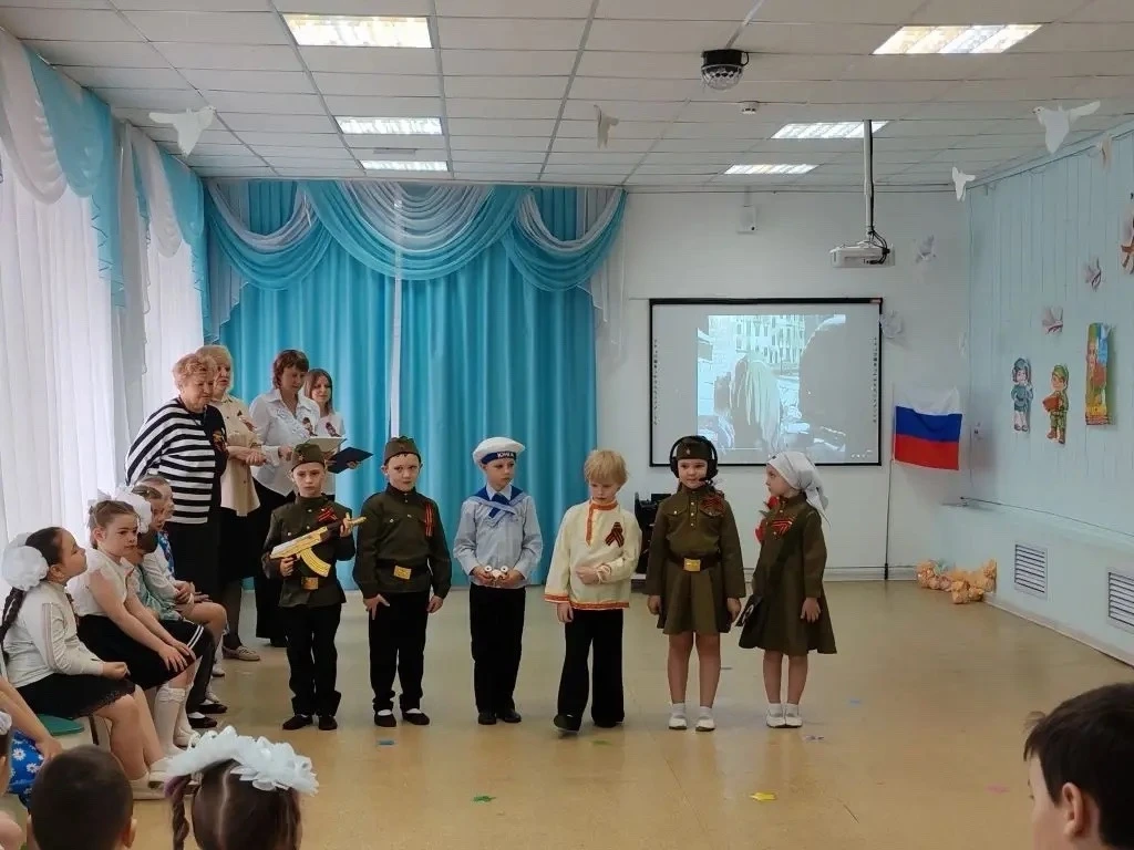 🎗 Торжественное мероприятие ко Дню Победы в Центре развития ребёнка — детский сад № 215  В детском с