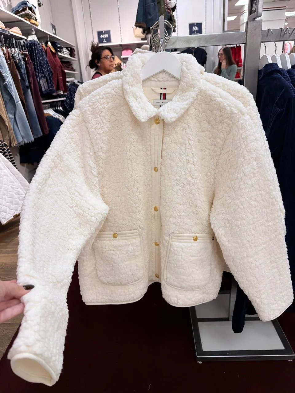 TOMMY HILFIGER🏷️