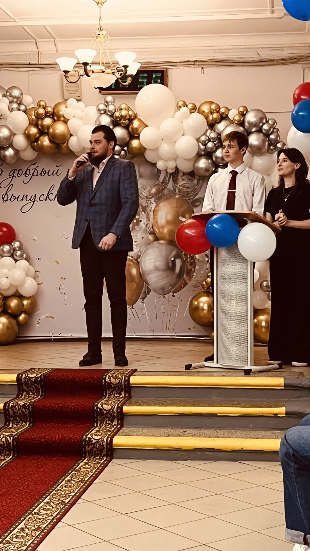 🎓26 июня в нашей школе состоялась Торжественная церемония вручения аттестатов.