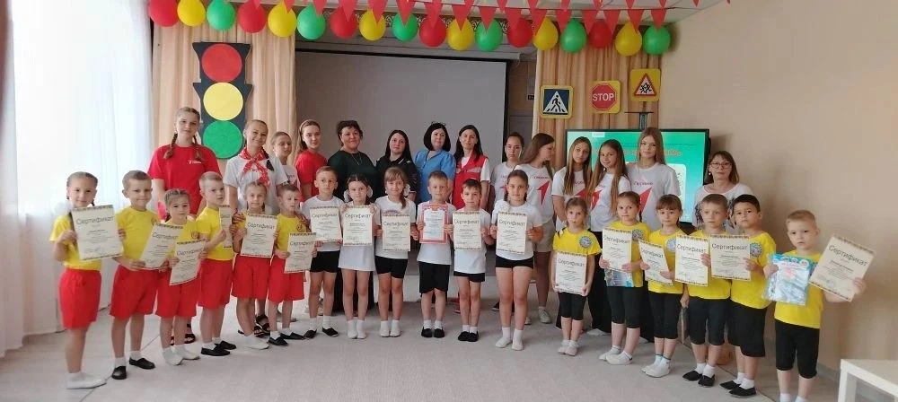 Команда ЮПИД «Ласточки»  приняла  участие   в муниципальном этапе областного конкурса «Волшебное кол