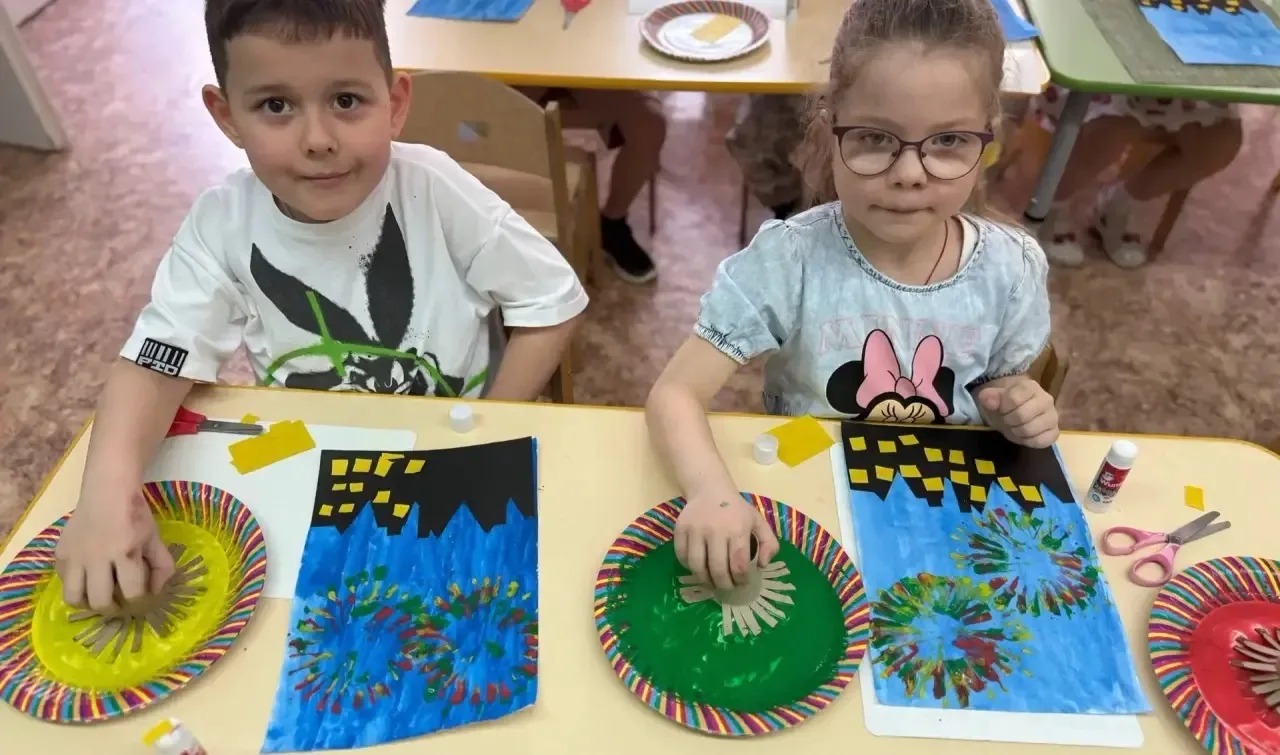 🎨 Маленькие руки — большое уважение к подвигу  В преддверии самого светлого праздника — Дня Победы —