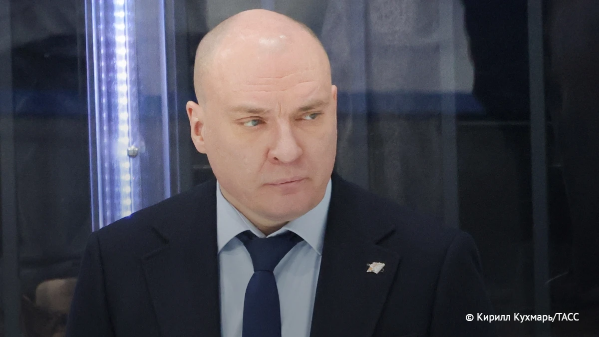 Магнитогорский клуб КХЛ "Металлург" отстранил от работы главного тренера Андрея Разина,...