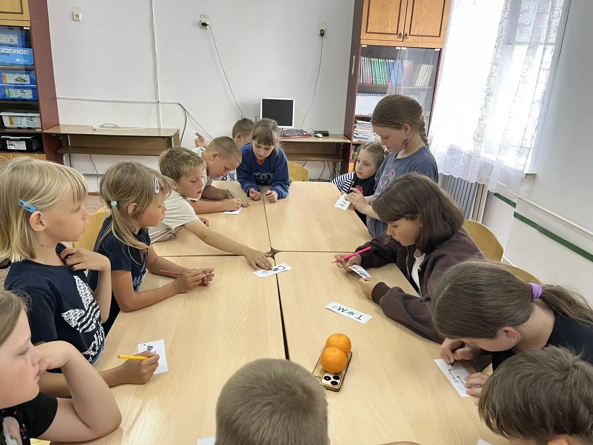 ✨ День сказок в нашем пришкольном лагере! ✨
Сегодня мир наполнился волшебством — у нас прошёл День с