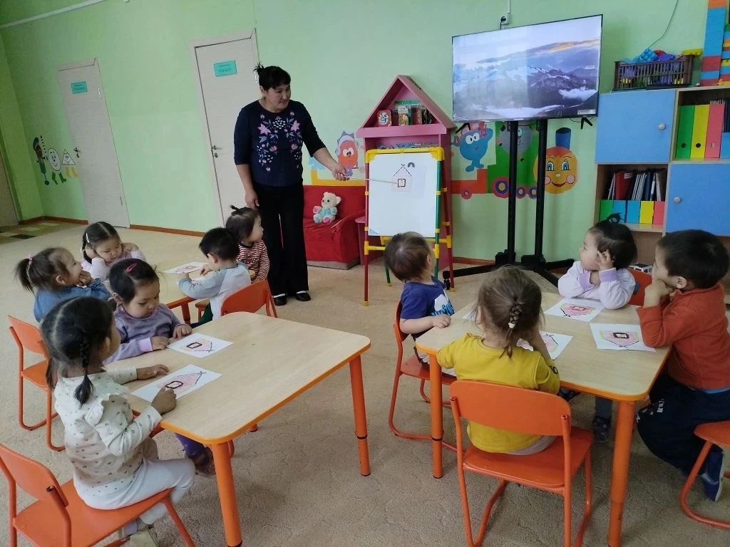 ▶️Сегодня было проведено занятие по лепке в первой младшей группе  «Колокольчики»🔔