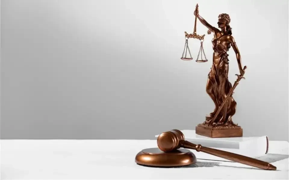 Суд взыскал с Euroclear 194 млн долларов вместо требуемых 2,2 млрд долларов

Арбитражный суд Москвы 