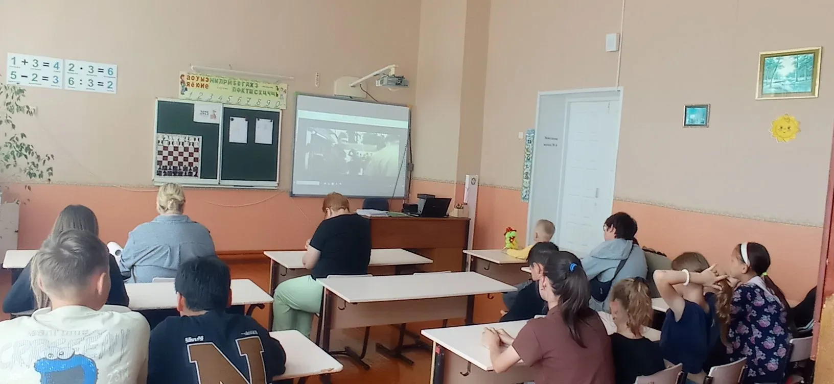 🌟 День открытий и впечатлений в лагере «Лукоморье»! 🌟

Сегодня наши ребята провели время с пользой