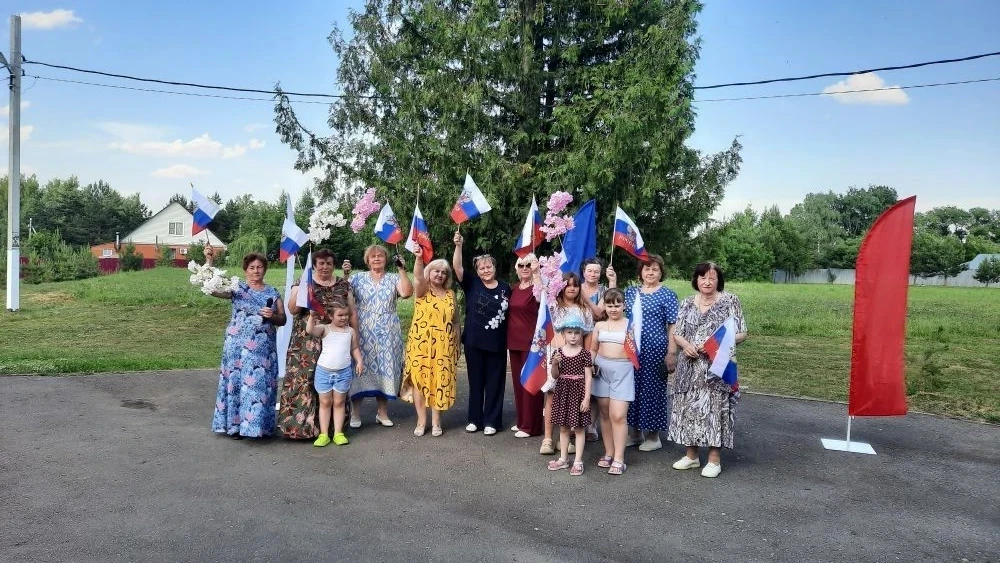 12 июня, в один из значимых  дней для нашей страны- День России, наше село Глубокое оку...