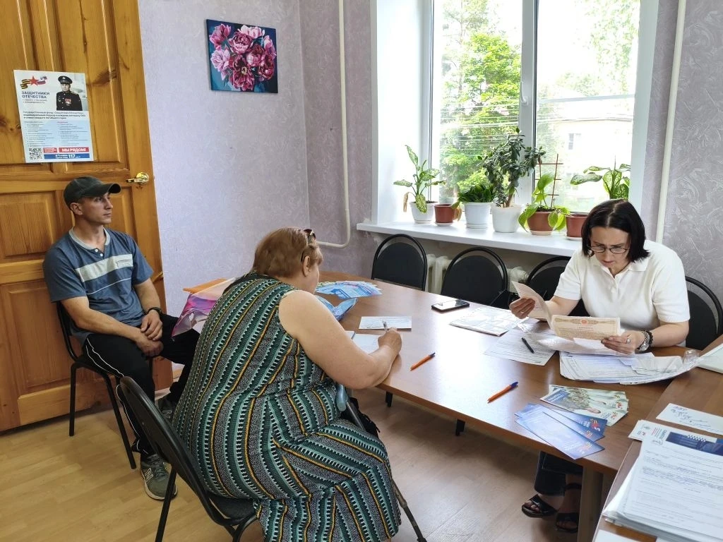 Масштабный прием Госюрбюро в Фонде «Защитники Отечества»: 12 сложных историй — 12 решений 🏛⚡️

Юрис