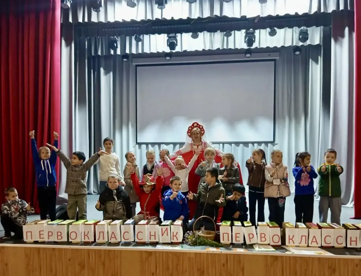 🎒 Как Петрушка в школу собирался!