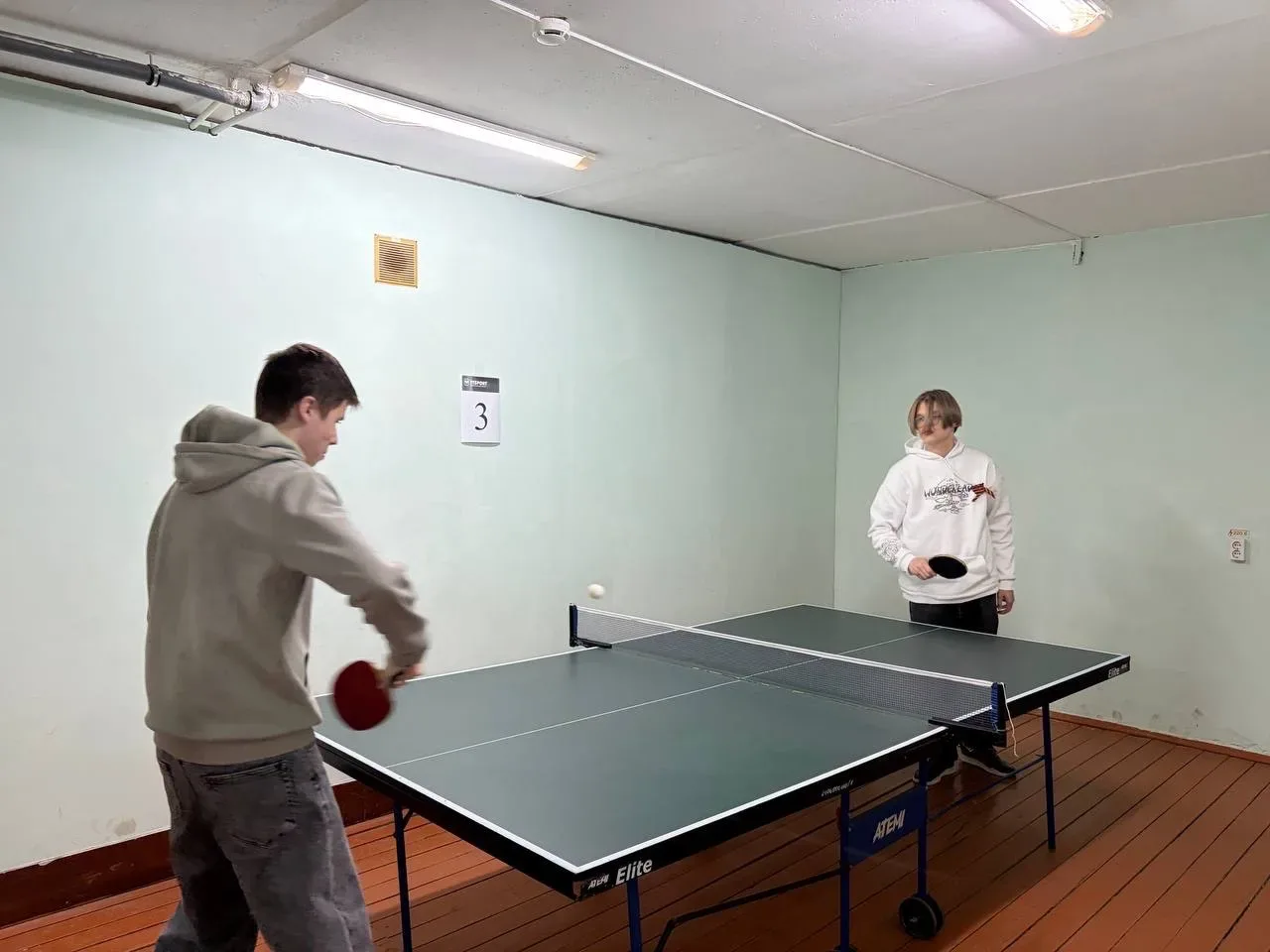 🏓 Спортивная гордость колледжа: итоги соревнований к 95-летию! 24 и 27 апреля в нашем колледже царил