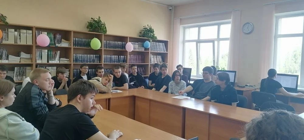 ✏ Студенты ХМТПК поиграли в литературную игру «Пушкин и морошка».