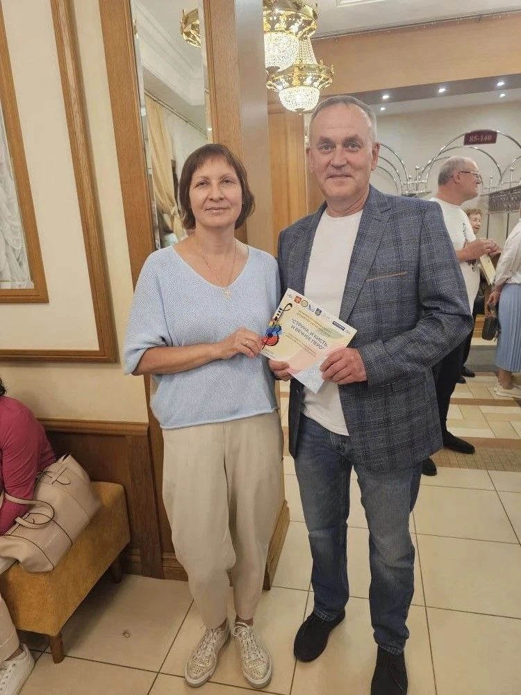 Дмитрий Митюшев и Наталья Виноградова приняли участие в закрытии межрегионального конкурса бардовско