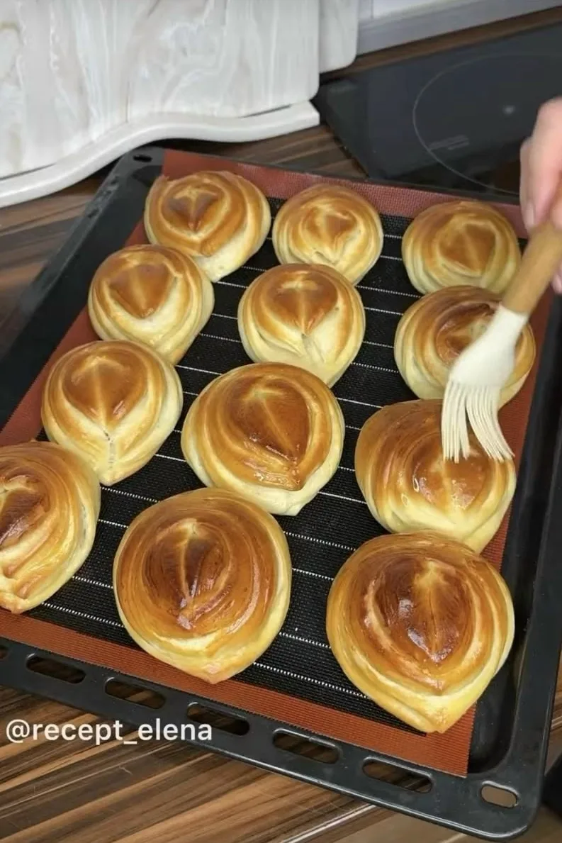 САМЫЕ ВКУСНЫЕ САХАРНЫЕ БУЛОЧКИ ИЗ ДЕТСТВА!