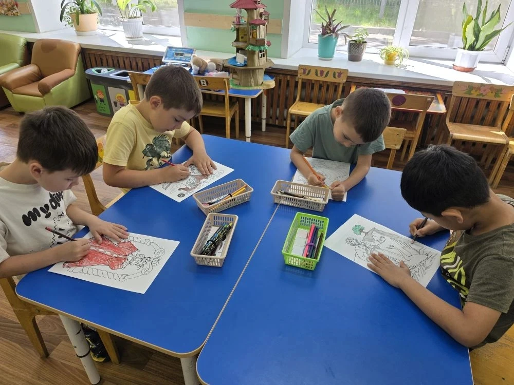 Дата:📚5 июня. 
6 июня в честь дня рождения великого поэта в Росии отмечают Пушкинский день. Сегодня