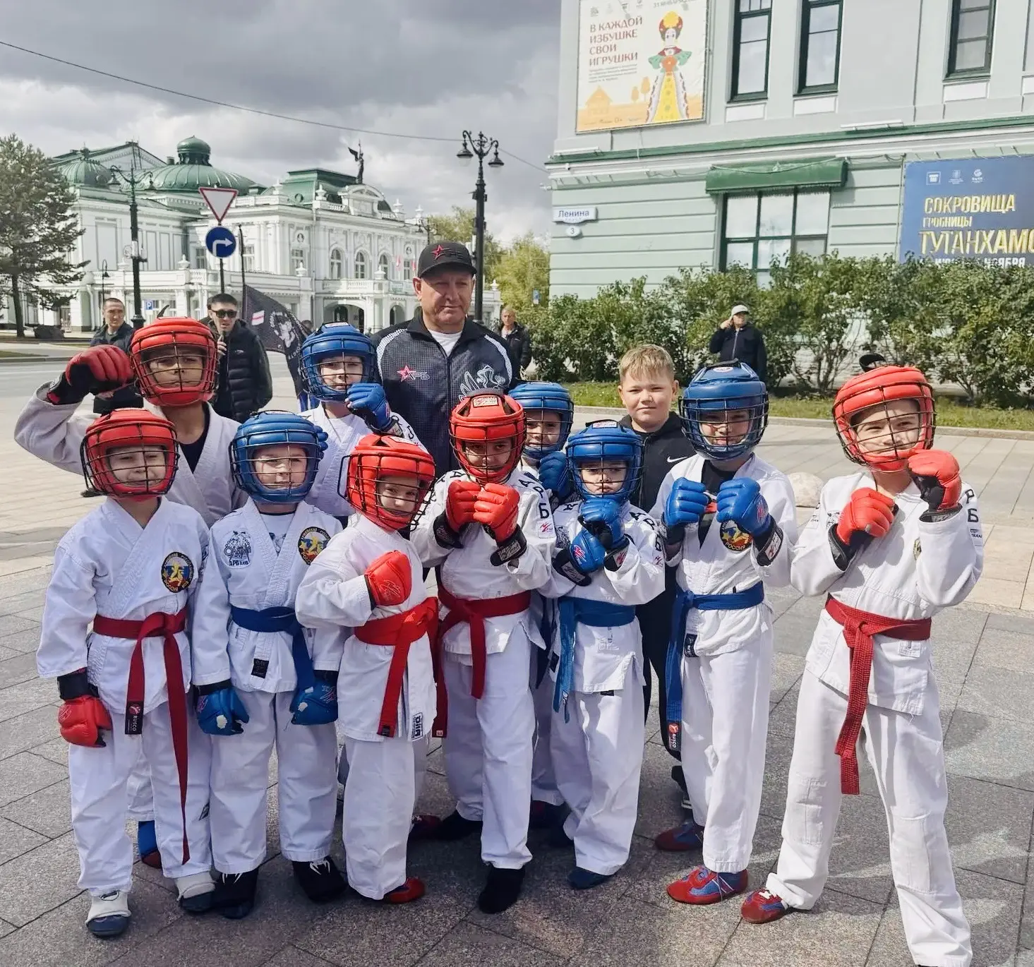 🔥Юные бойцы АРБ подарили Омичам настоящее спортивное шоу!