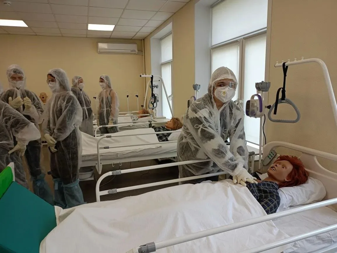 ⚡️Как за пару часов примерить профессию и понять, какая тебе подходит? Наши девятиклассники знают от