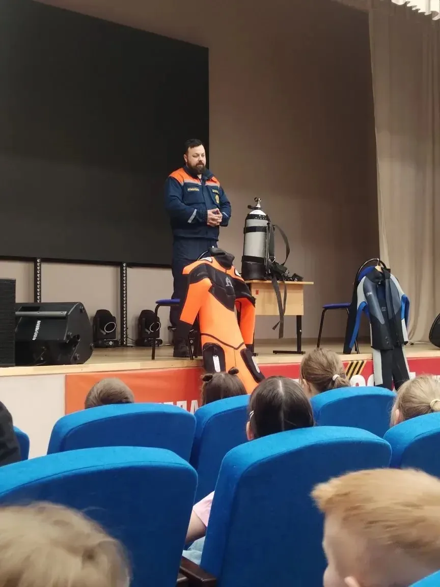 ✅ Акция «Опасный лёд» успешно прошла в нашей школе!  С докладами и практическими советами для всех п