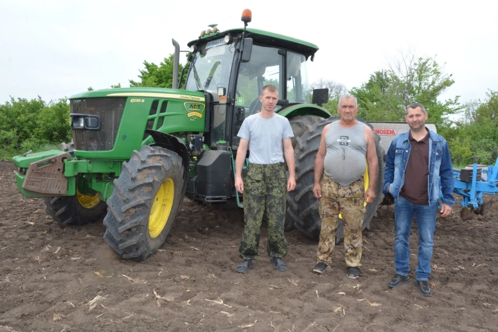 🚜🌱 Алексей Беликов: о посевной кампании, видах на урожай и семье…  ✅ Весенняя страда для аграриев – 