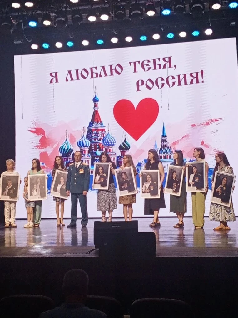 11 июня дети летнего городского лагеря "Дружба" на базе МБОУ "Гимназия 2 "Квантор" побывали на празд
