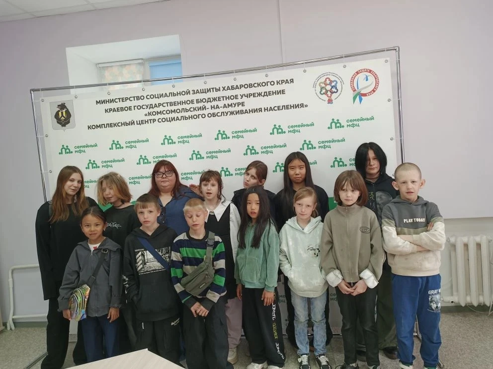 Сегодня в стенах семейного МФЦ для детей и подростков царила атмосфера активной работы ...