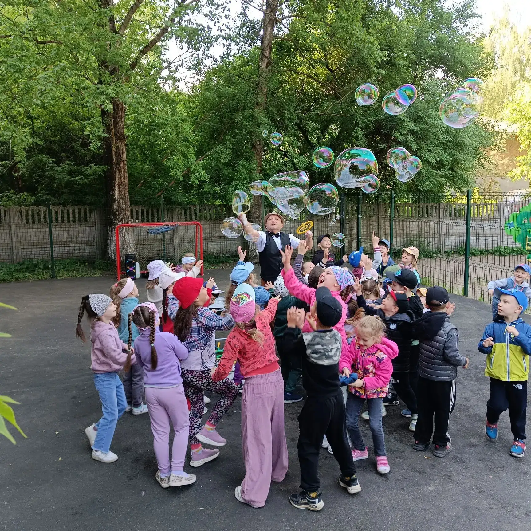 🎈🎈🎈1 июня в МАДОУ д/с № 64 прошел замечательный праздник Международный день защиты д...