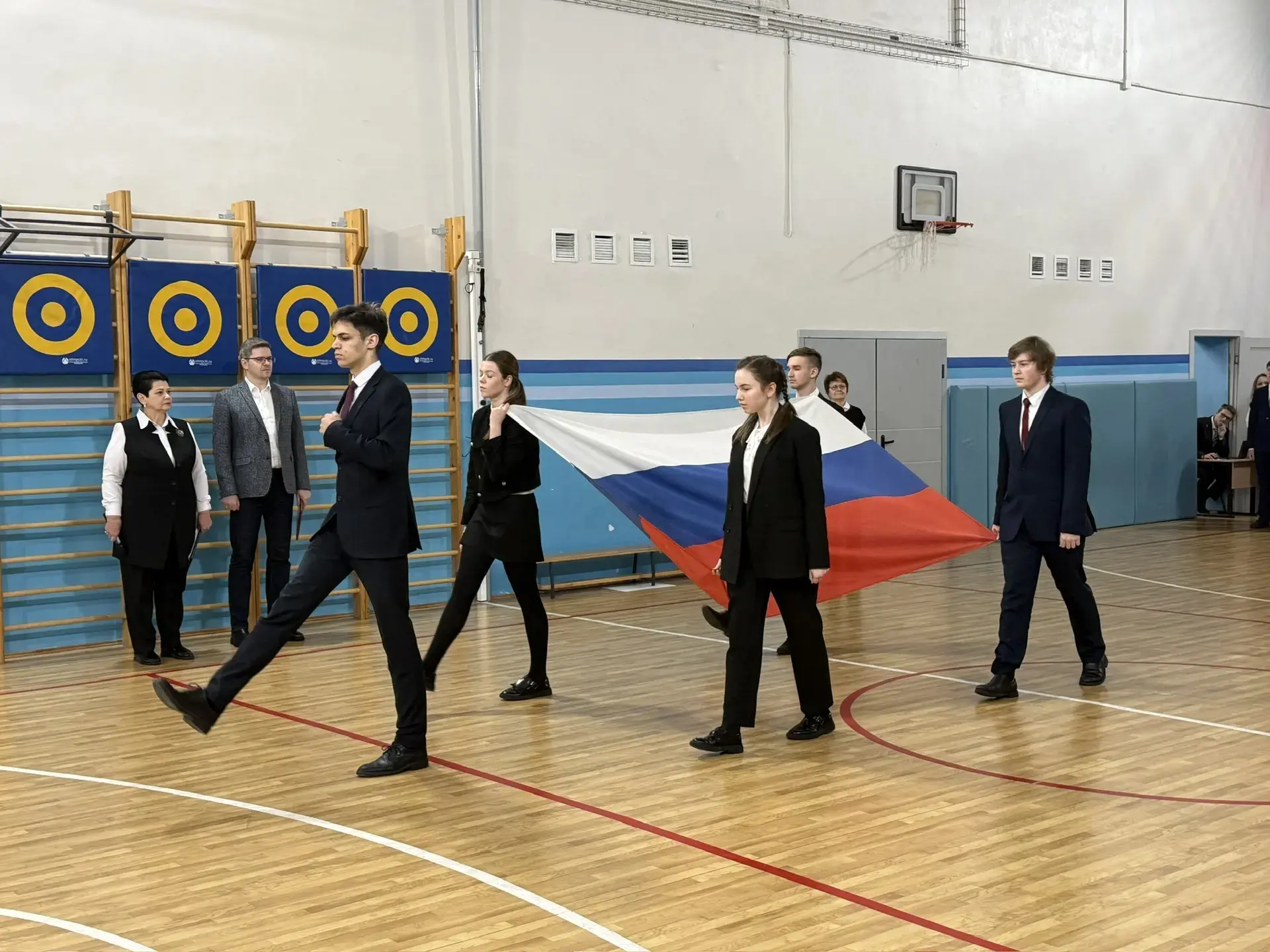 📢В понедельник, 2 февраля, в Ивановских школах и колледжах состоялся очередной урок из цикла «Разгов
