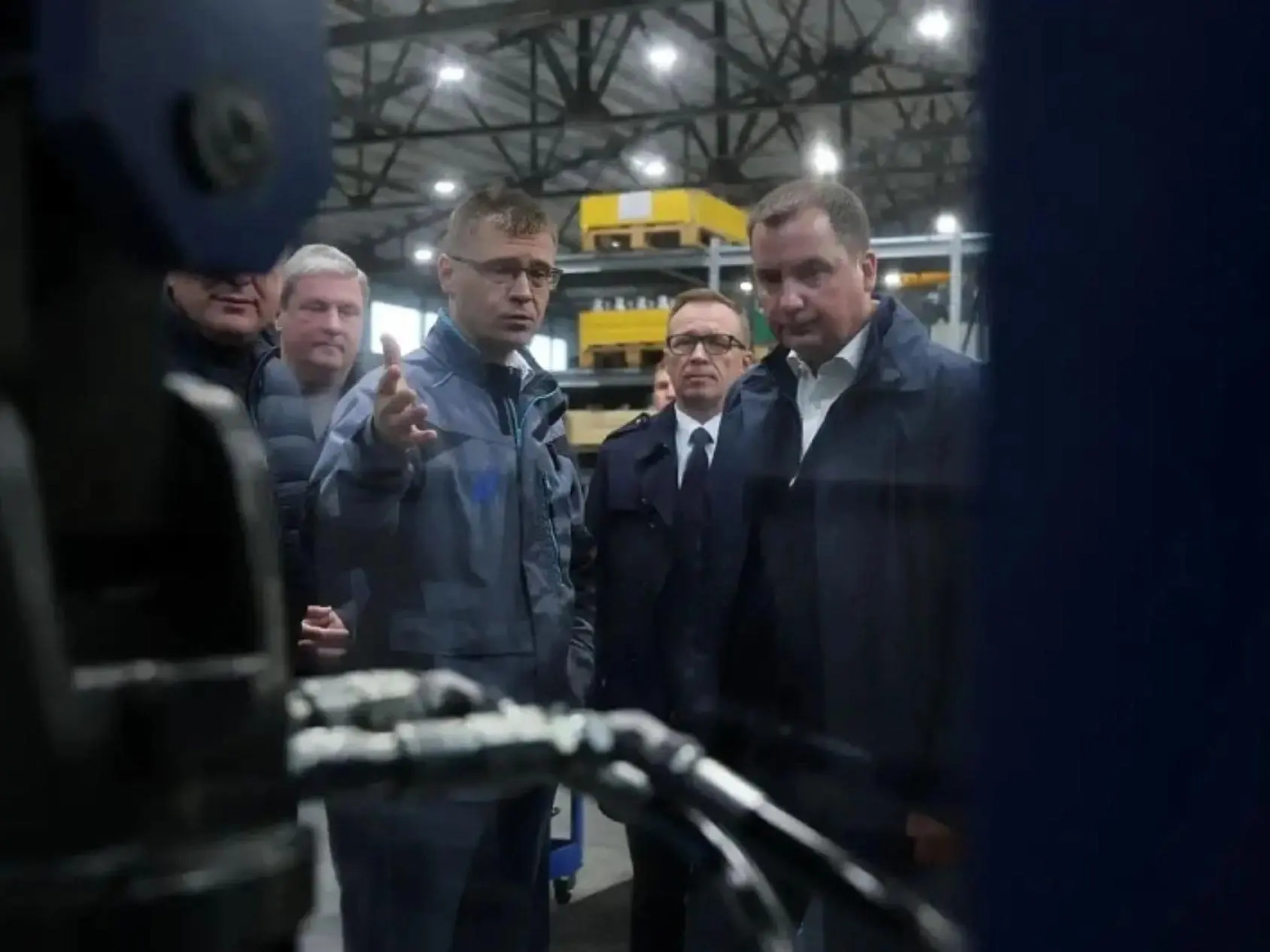 В Архангельске наращивают выпуск импортозамещающих гидравлических ротаторов для спецтех...