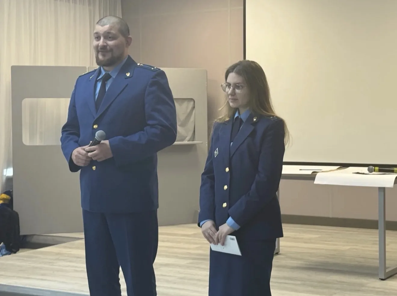 Прокуратура приняла участие в торжественном мероприятии в Мурманском центре социальной ...