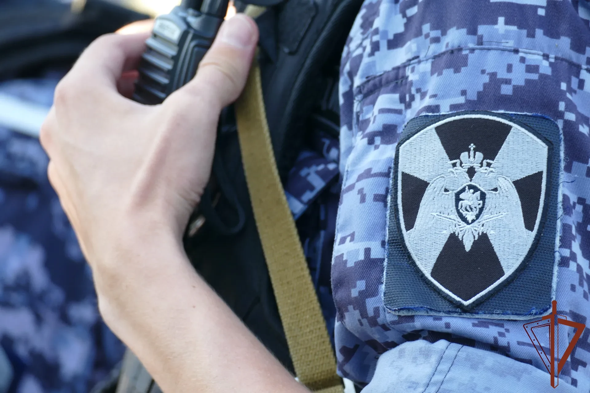 Сотрудники Росгвардии задержали мужчину, нанесшего ножевое ранение омичу

🛑Около трёх часов ночи эк
