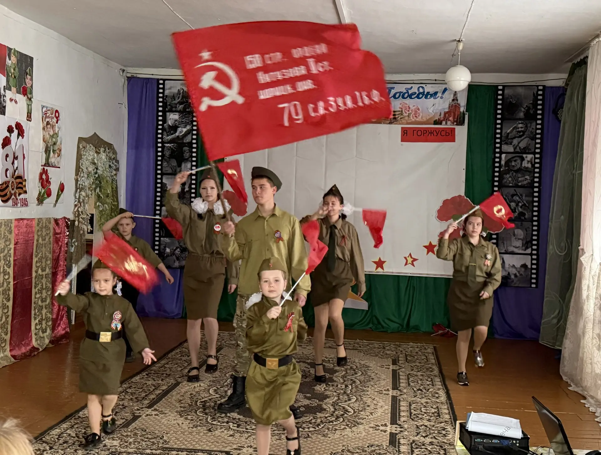 🕊️9 мая в СК с. Берёзовка прошел праздничный концерт «Салют Победы»