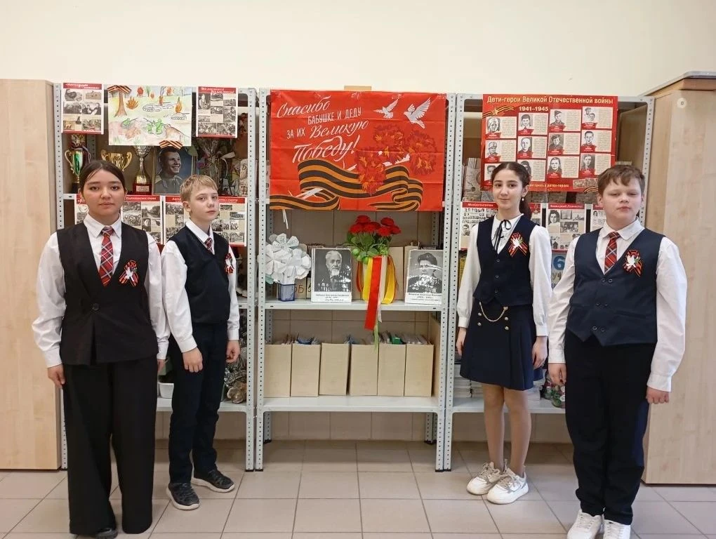 В Дмитровской 3 школе  проходят мероприятия  в рамках Марафона «Наследники Победы», приуроченные к 8