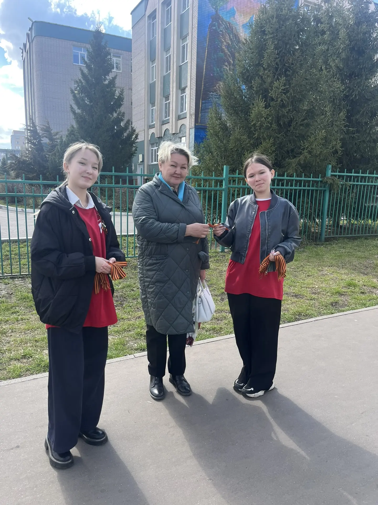 📆Наша школа присоединилась к ежегодной акции «Георгиевская лента», приуроченной к 81-й годовщине Поб