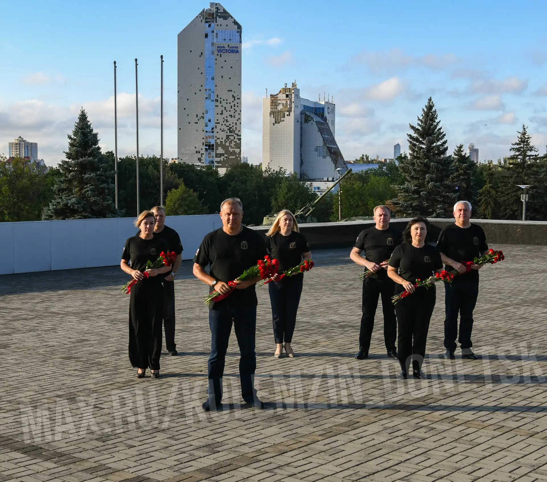 ⚡️В преддверии Дня освобождения Донбасса почтили память героев-защитников.