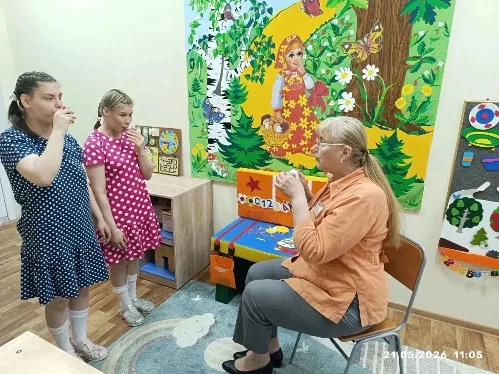 Сегодня День социального работника – профессиональный праздник людей с чутким сердцем.