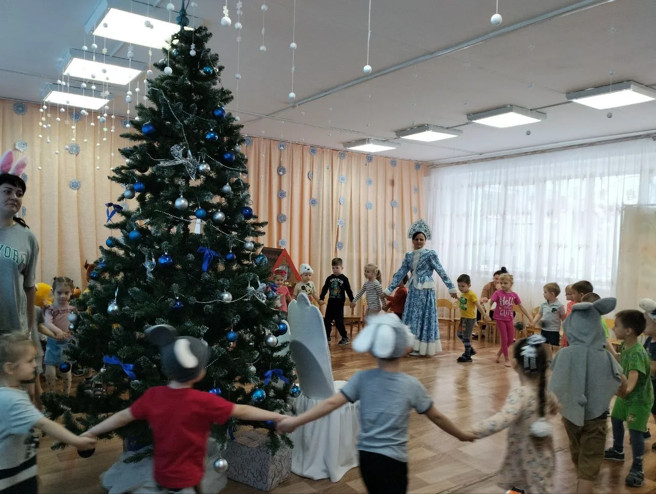 Волшебство продолжается! ❄️ Сегодня в нашем детском саду мы отпраздновали добрый и уютн...